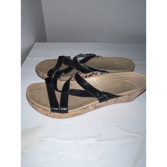 Crocs Sandals Womens size 10 Leigh Wedge Strappy Black Leather Cork open toe - Picture 6 of 9